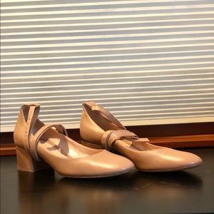 Gianvito Rossi Pump with Ankle Wrap